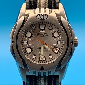 ANIMAL WS029 Vintage Women’s Surf Wristwatch St Steel Case Orig Nylon Band Works